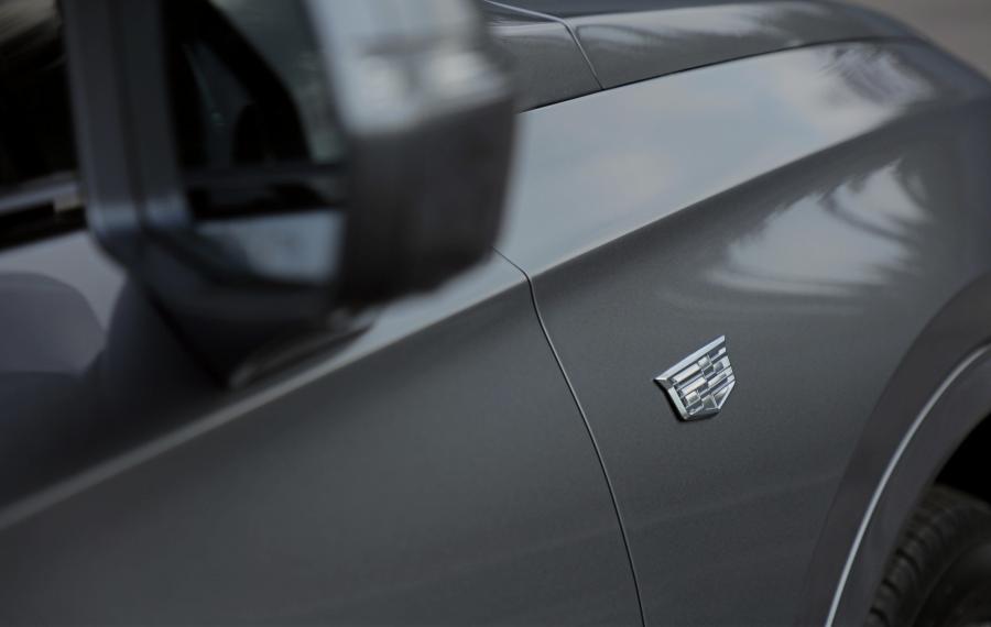 Детали экстерьера Cadillac XT6 Sport 2019 года  (фото 3 из 41)